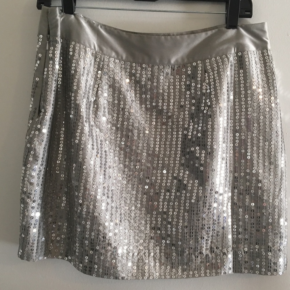 Sequin mini skirt from gap, size 10